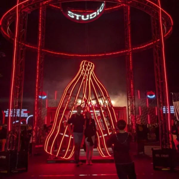 Bouteilles XXL Coca-Cola x Oconnection
